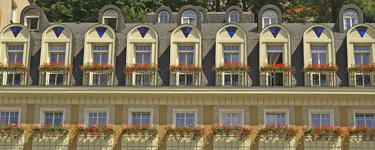 de_0079_Czech - Karlovy Vary cityscape