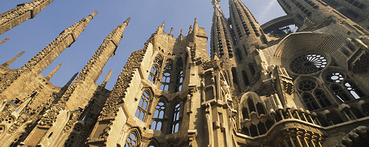 de_0115_spain - Detail of La Sagrada Familia, Barcelona, Spain